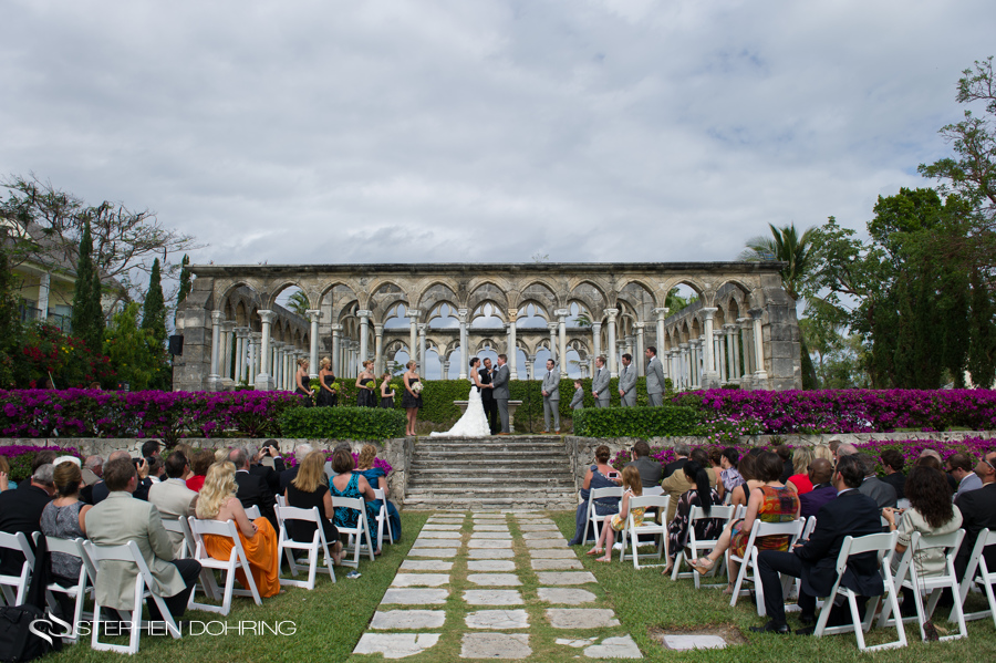 Cloisters gardens wedding ceremony