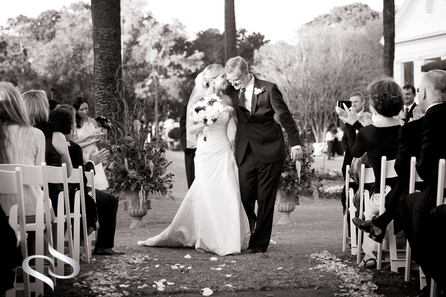 Bride and Groom recessional at Palma Ceia Country Club