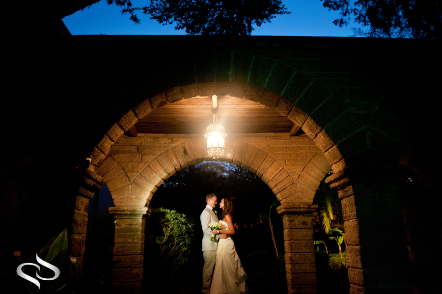 Bride and Groom under arch St. Augustine Oldest House