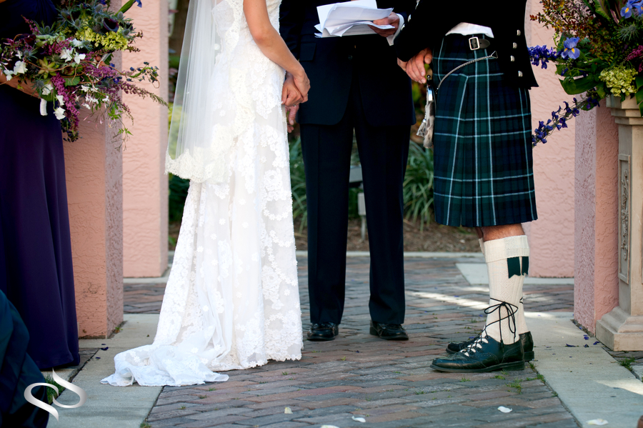 Bride and Groom in Kilt Vinoy Wedding