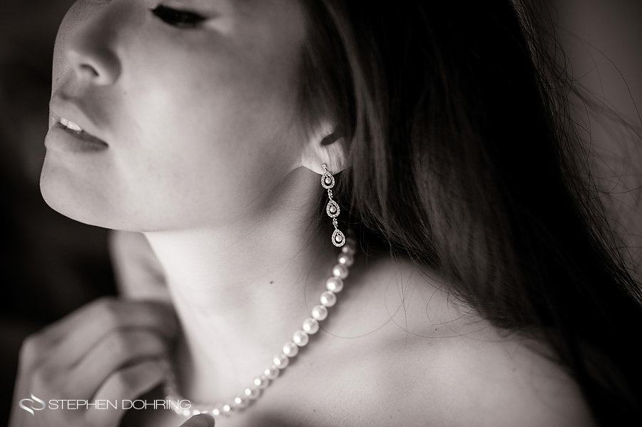 Gorgeous Bride wearing Pearls